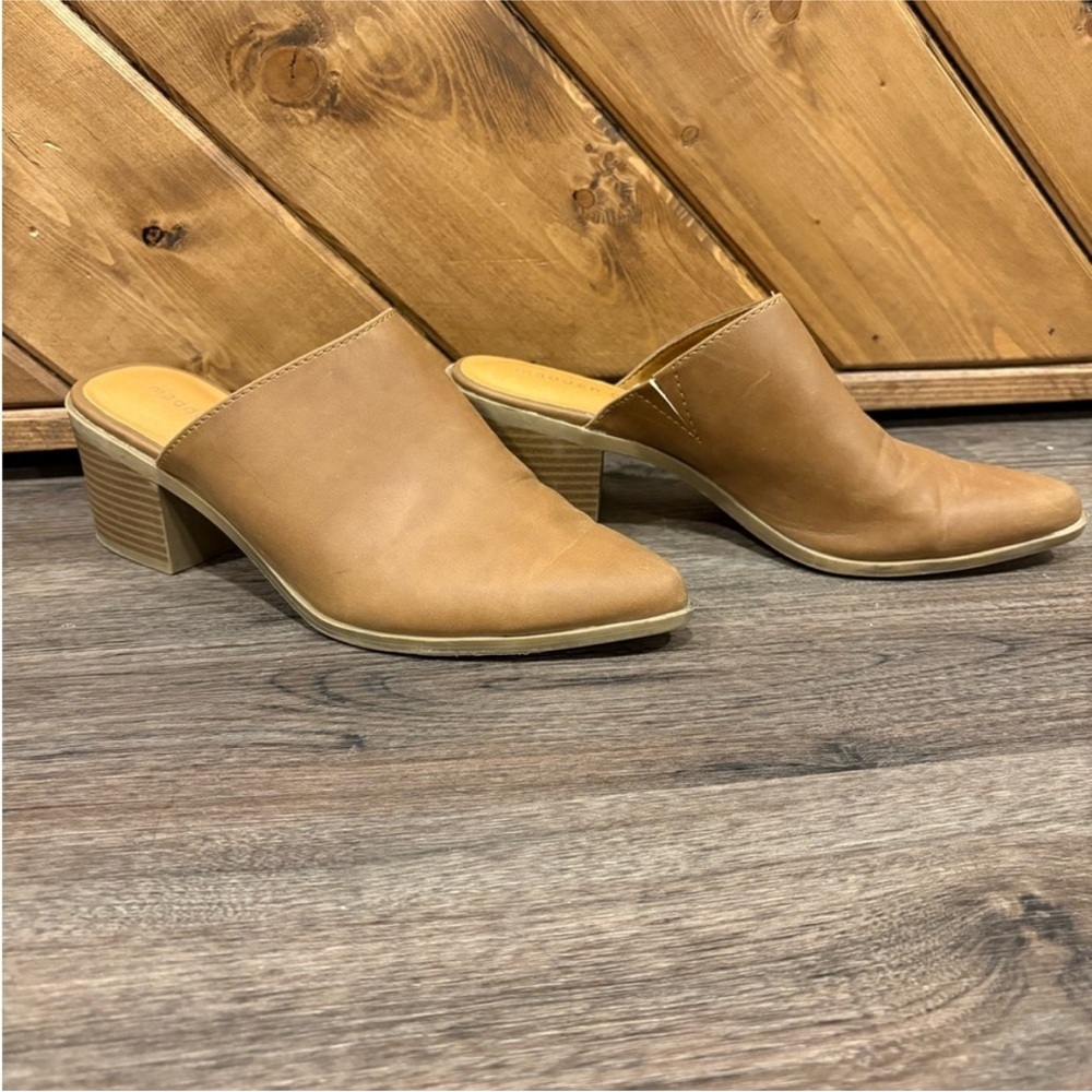 Madden Girl Women's Camel Brown Pointed-Toe Mule Slides 7.5 - Picture 2 of 5